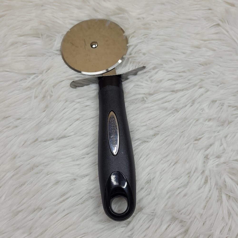 Farberware Pizza Cutter